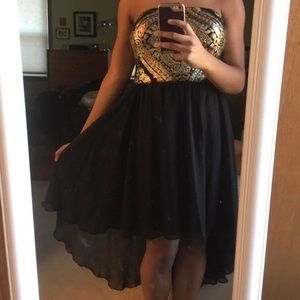 Black and Gold Sequined Prom Dress
